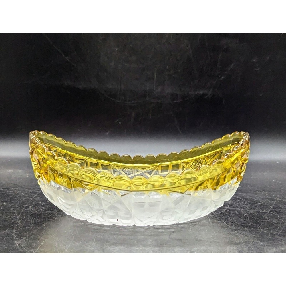 Antique Hobbs Victorian Glass SoftYellow Frosted Oval Bowl 8" Ruffled‎